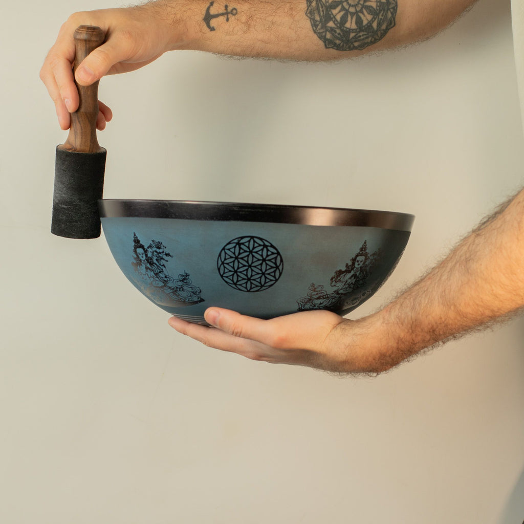 Large Aluminum Tibetan Singing Bowl - Double Dorje Tibetan Design - Blue (27 cm)